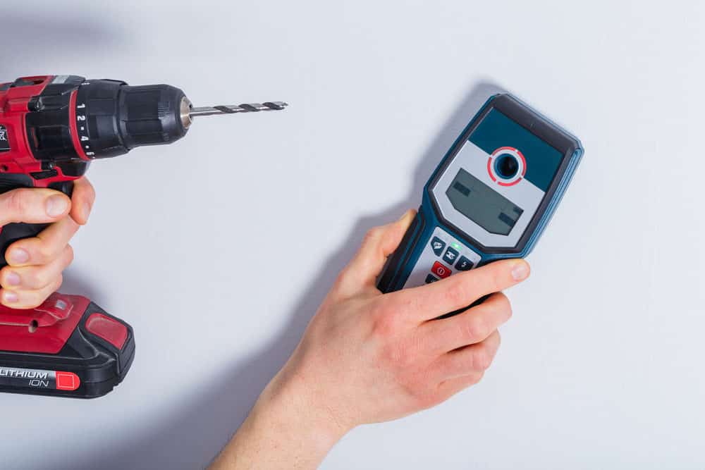 Example of a stud finder.
